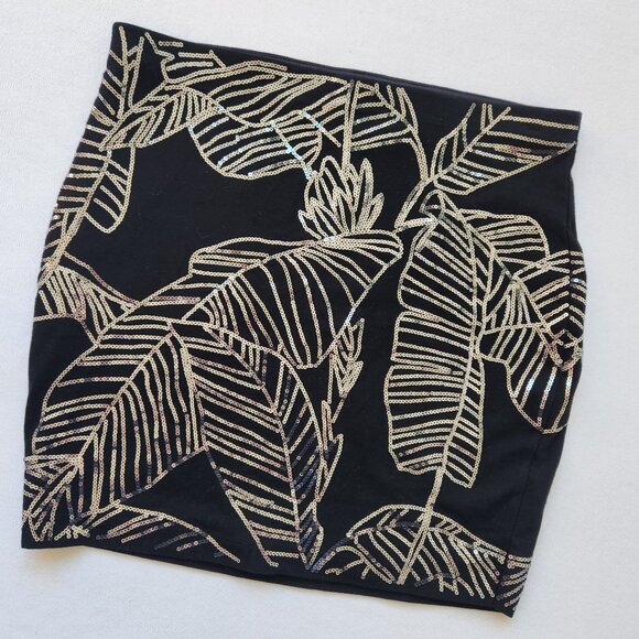 Express Black Mini Skirt Silver Sequin Leaf Holiday Party Sexy Glam Pretty - Picture 3 of 8